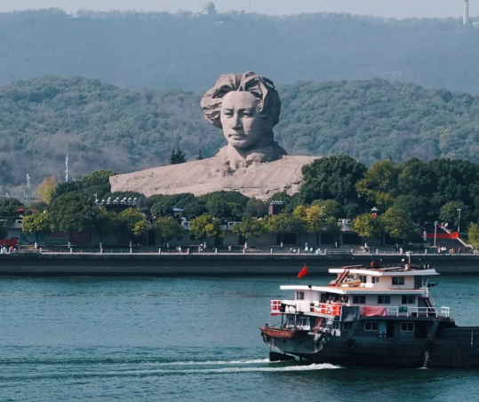 3-day 2-night · Group Tours · Changsha + Mount Yuelu + Orange Island + The Ancient Town of Tong Guan Klin + Hunan Provincial Museum